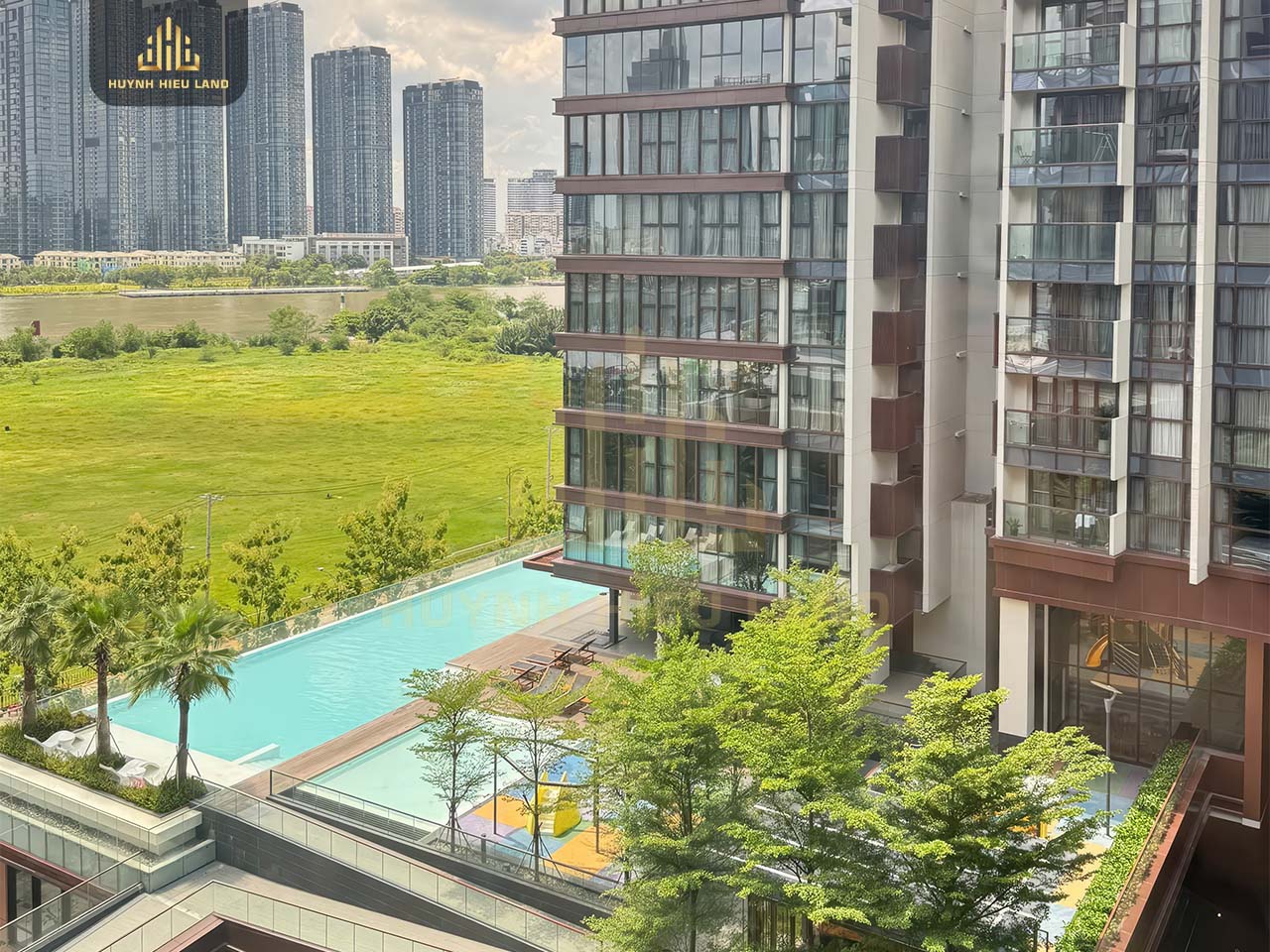 Cho thuê The Galleria | 1PN 1WC | Nội thất cơ bản | View sông Sài Gòn